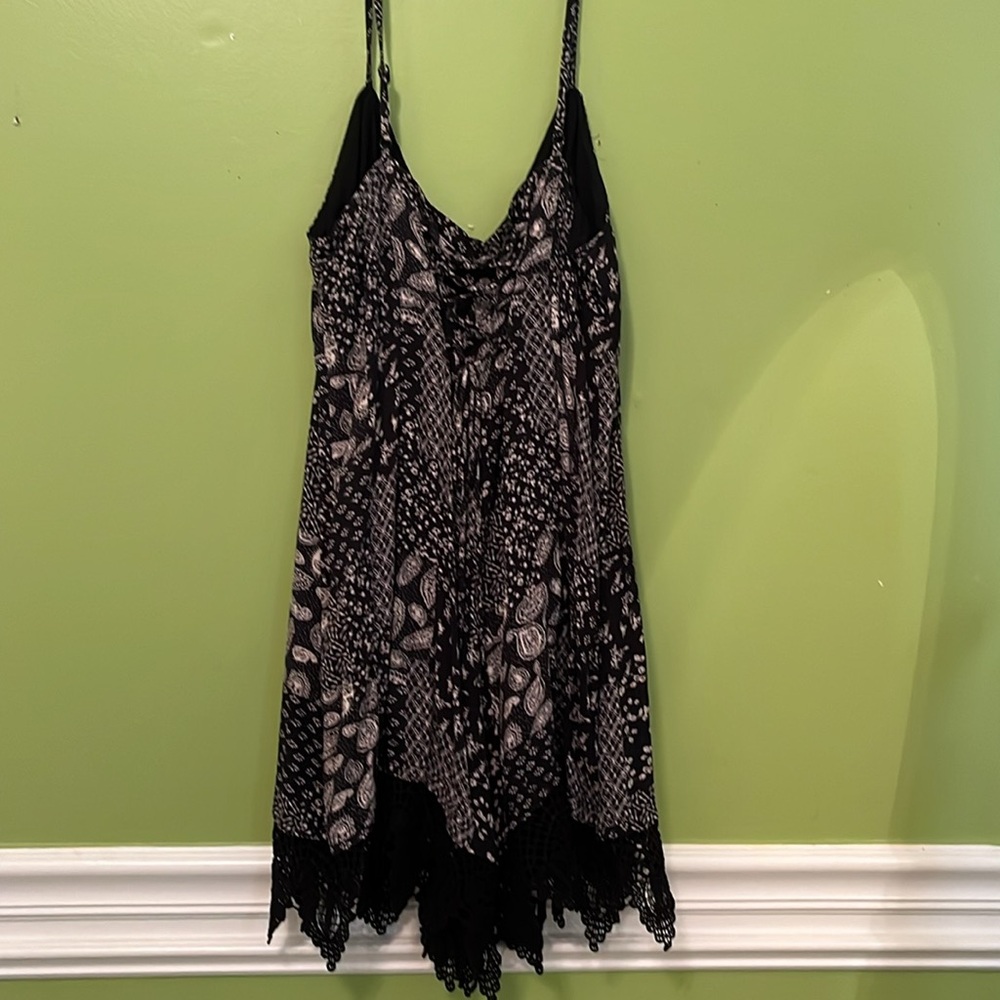 EUC Ecote Romper - Picture 4 of 6